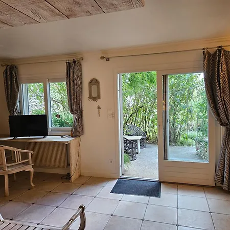 La Terre D'or بون