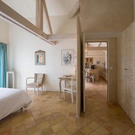Holiday home La Terre D'or