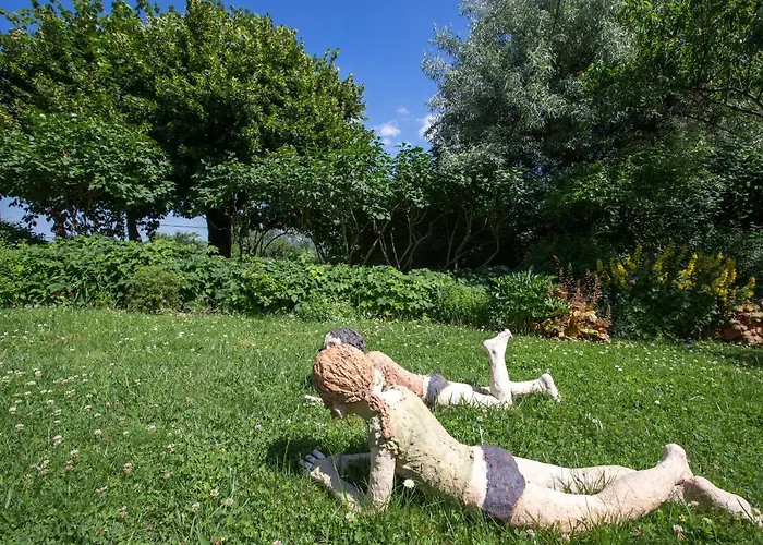 La Terre D'or Μπον